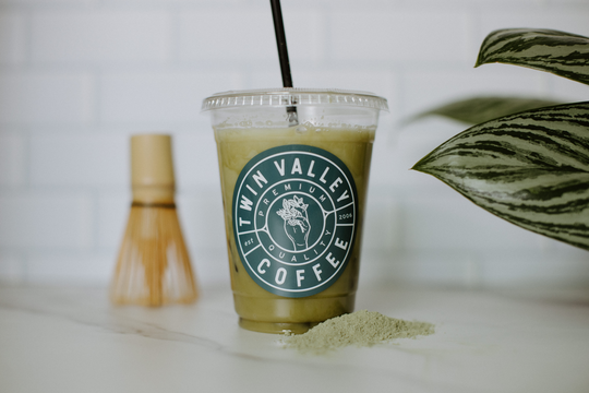 Matcha: The Viral Green Drink with Ancient Roots ๐ต๐